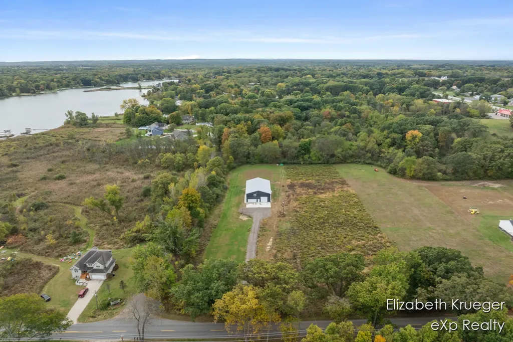 8586 66th Street SE Caledonia Township MI 49302