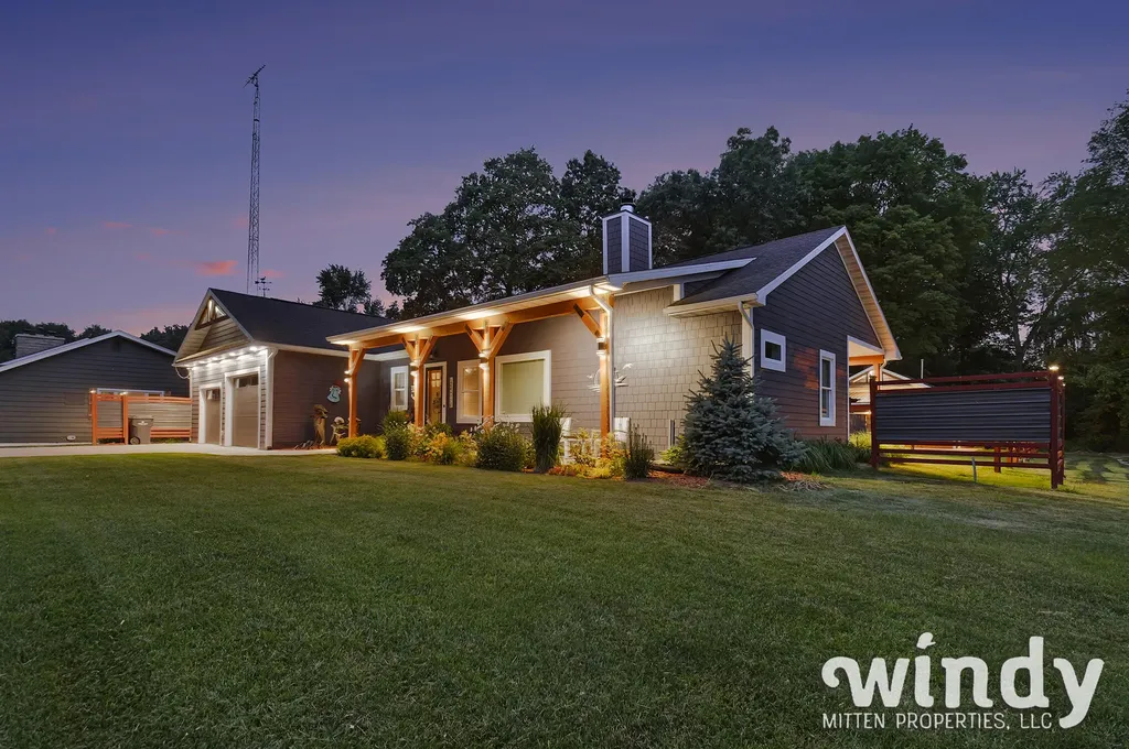 4958 Forest Park Avenue Watervliet Township MI 49098