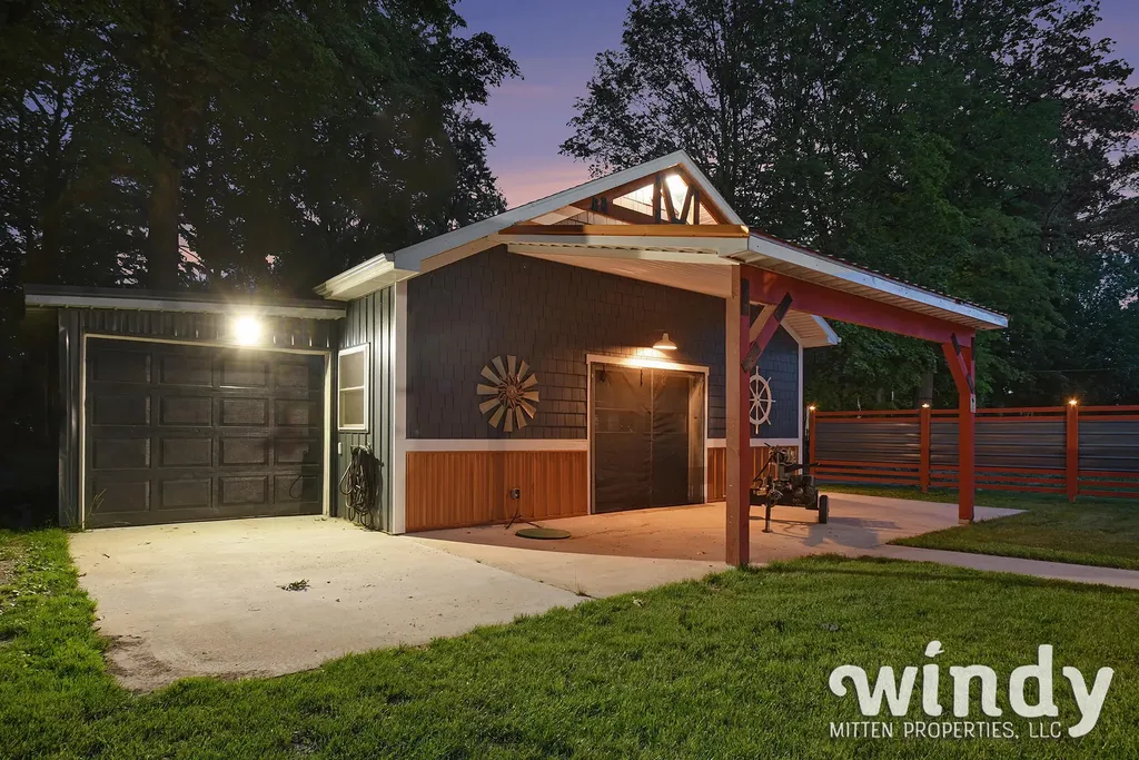 4958 Forest Park Avenue Watervliet Township MI 49098