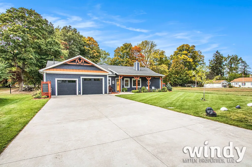 4958 Forest Park Avenue Watervliet Township MI 49098