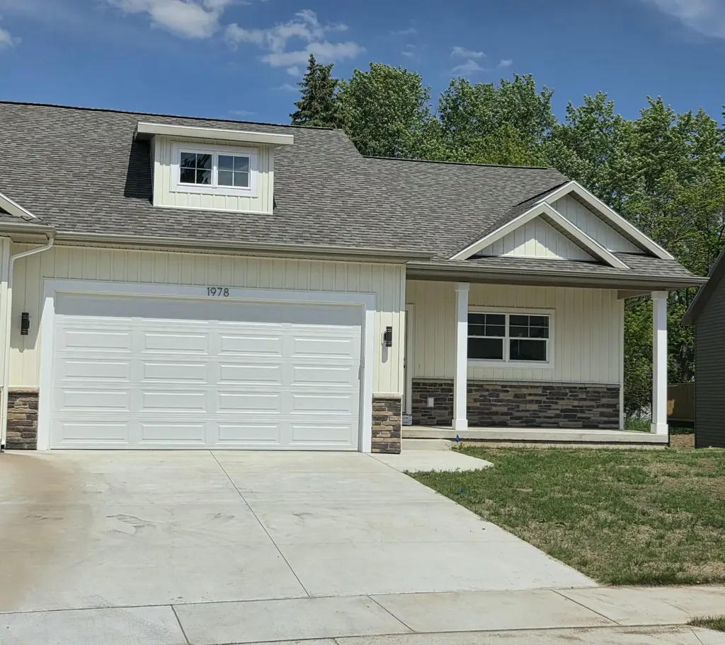 1978 Aspen Valley Lane Ionia City MI 48846