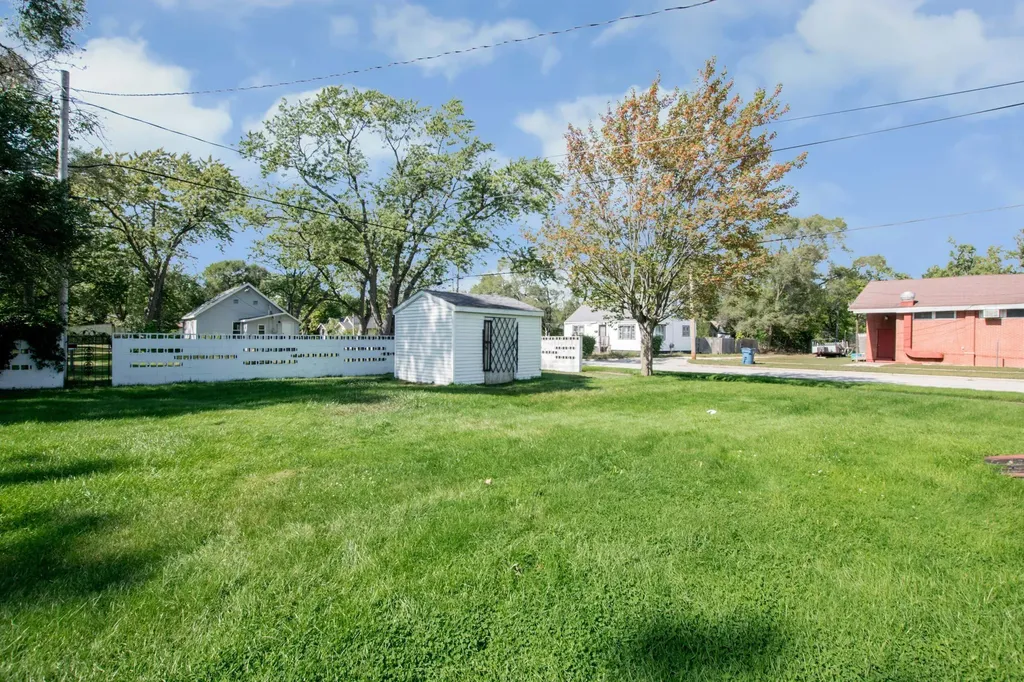 2301 Jarman Street Muskegon Heights City MI 49444