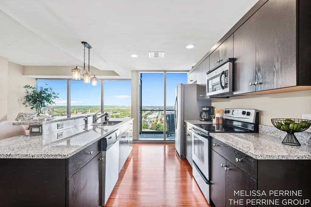 335 Bridge Street NW Grand Rapids City MI 49504