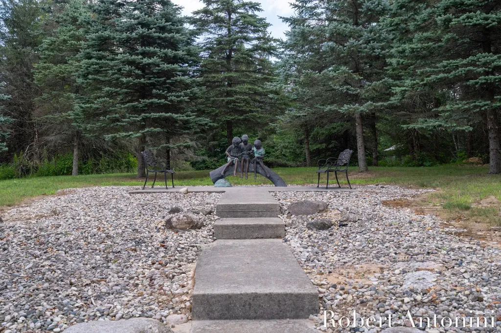 4751 S Johnson Road Montcalm Township MI 49326