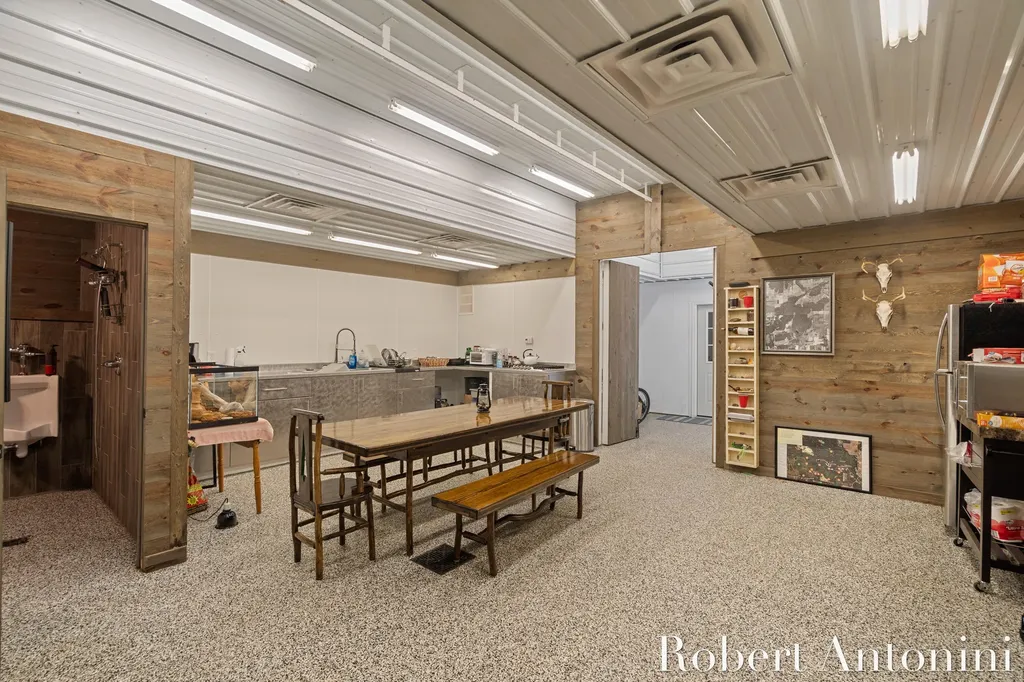 4751 S Johnson Road Montcalm Township MI 49326