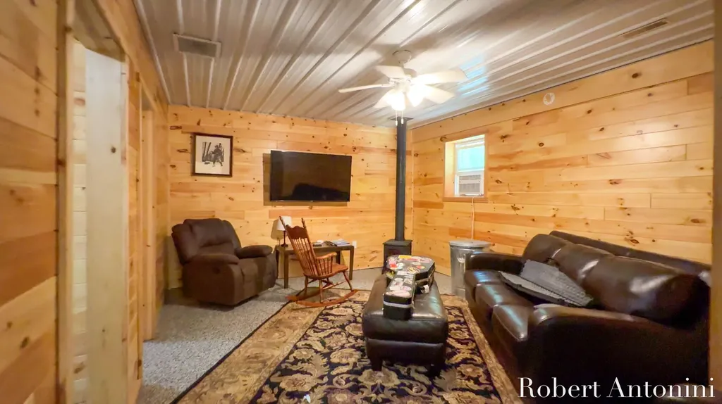 4751 S Johnson Road Montcalm Township MI 49326