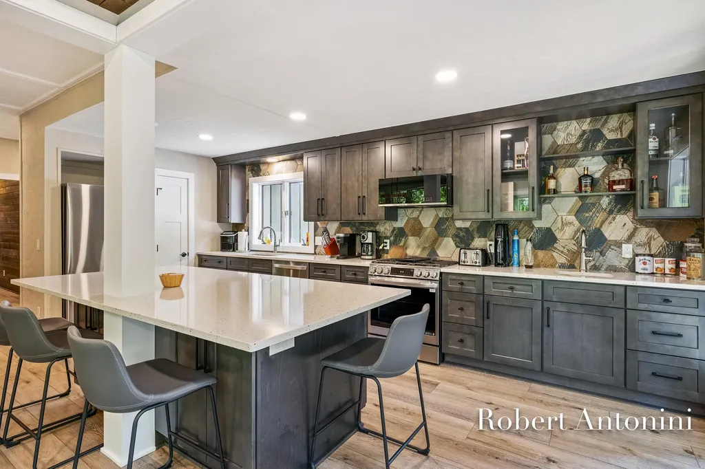 4751 S Johnson Road Montcalm Township MI 49326