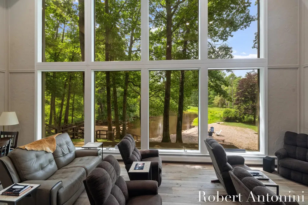 4751 S Johnson Road Montcalm Township MI 49326