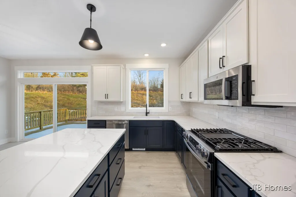 5871 Valley Point Drive SE Caledonia Township MI 49316