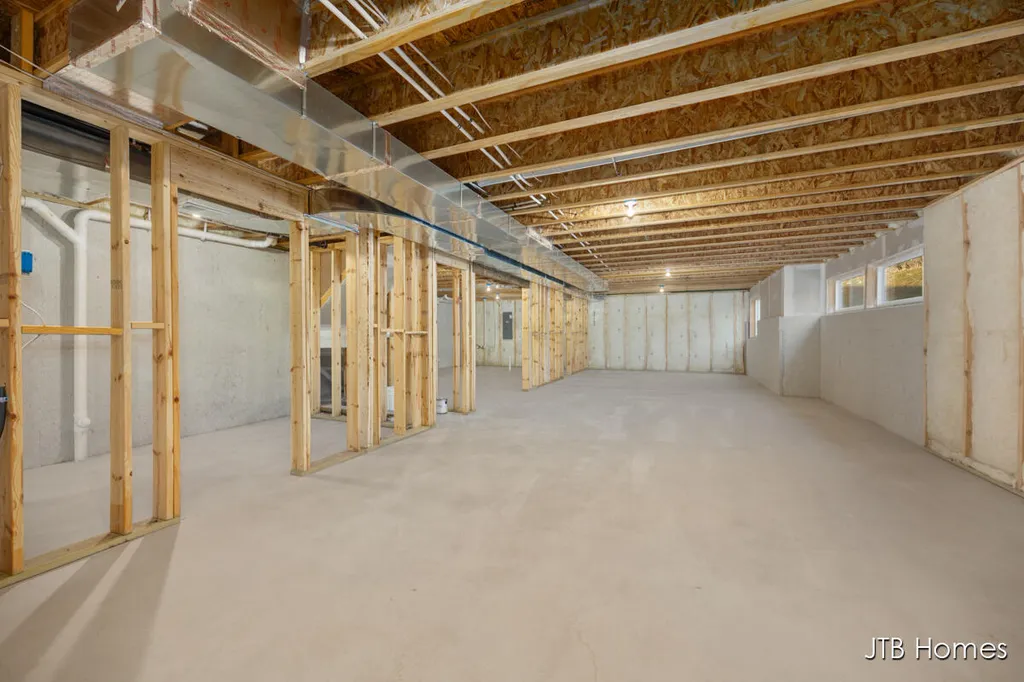 5871 Valley Point Drive SE Caledonia Township MI 49316