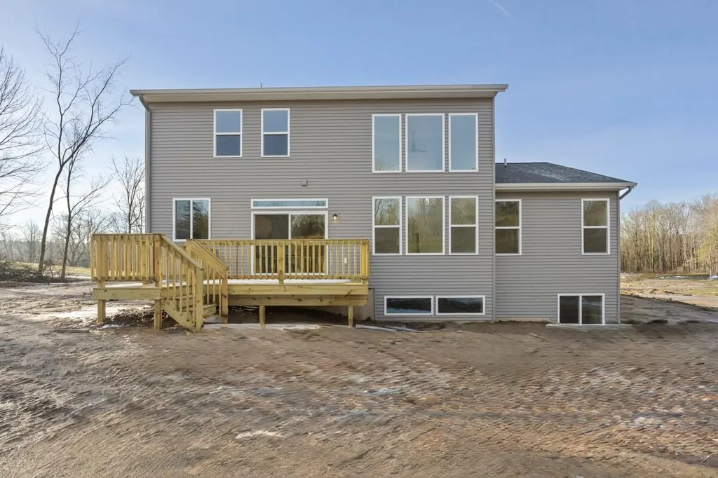 5871 Valley Point Drive SE Caledonia Township MI 49316