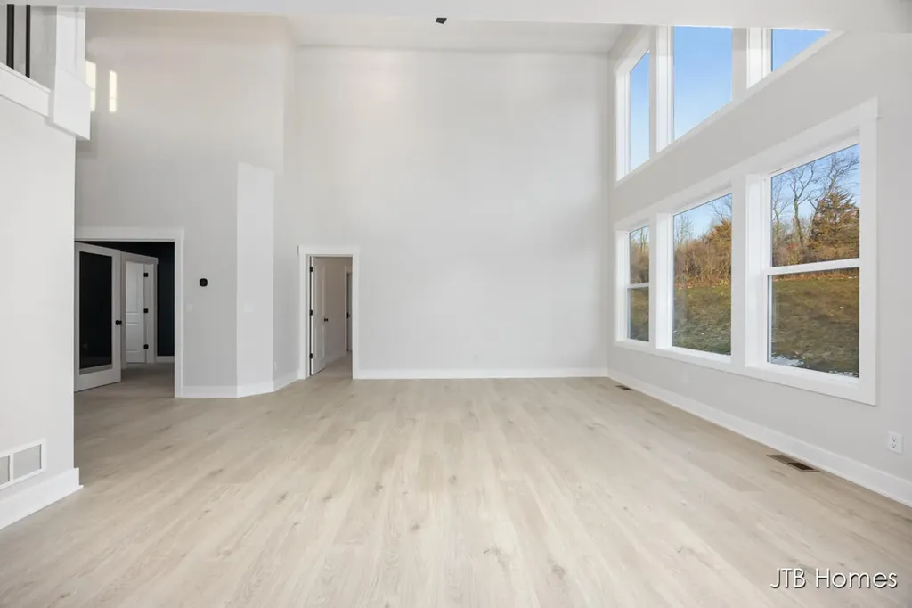 5871 Valley Point Drive SE Caledonia Township MI 49316