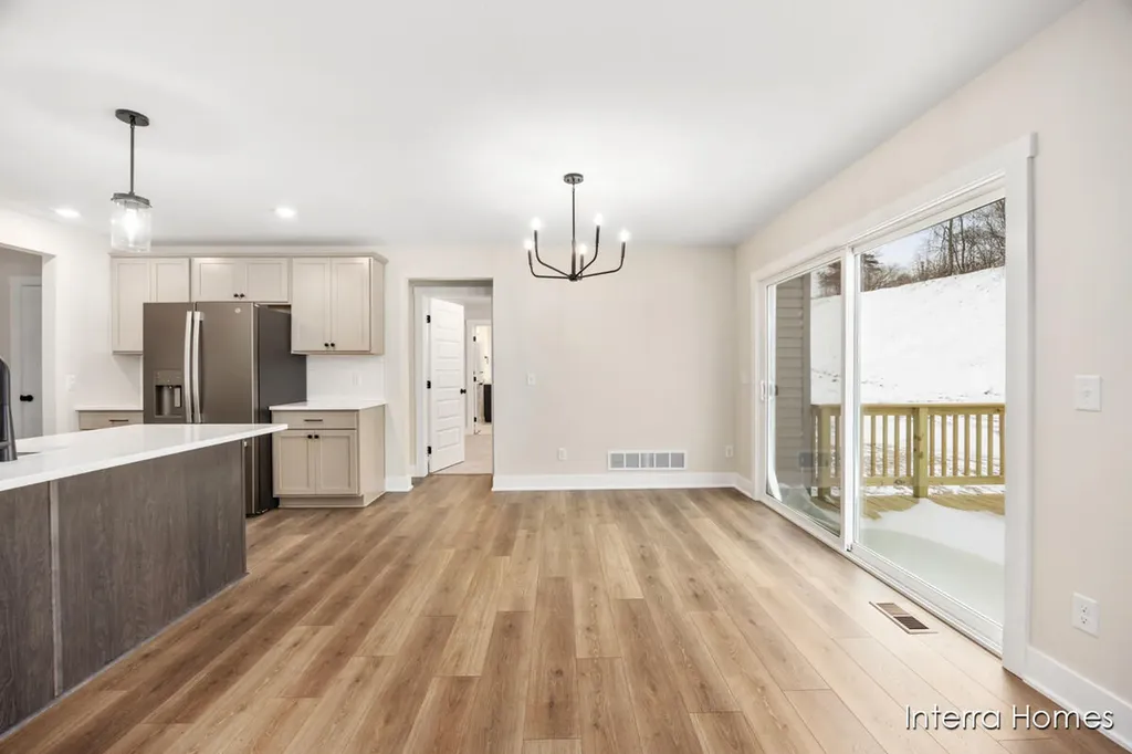 5949 Valley Point Drive SE Caledonia Township MI 49316