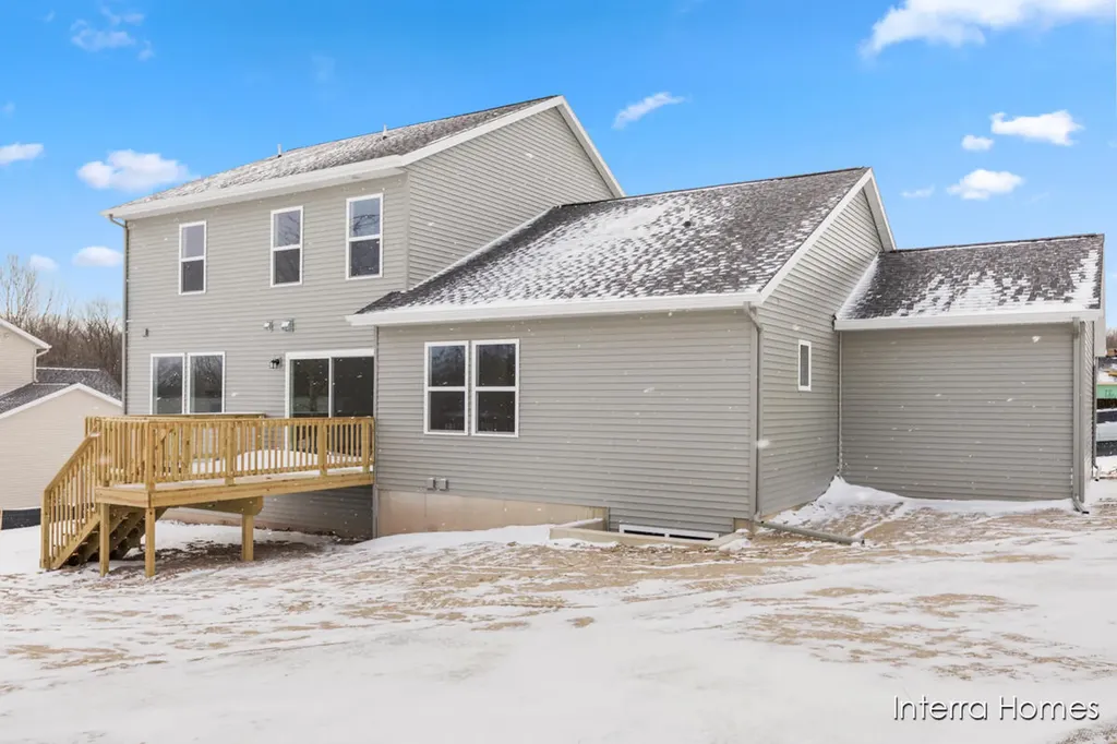 5949 Valley Point Drive SE Caledonia Township MI 49316