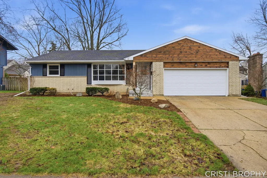 2538 Berwyck Road SE East Grand Rapids City MI 49506