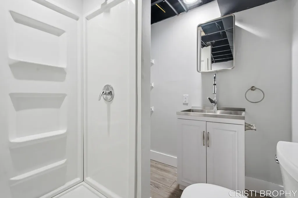 2538 Berwyck Road SE East Grand Rapids City MI 49506