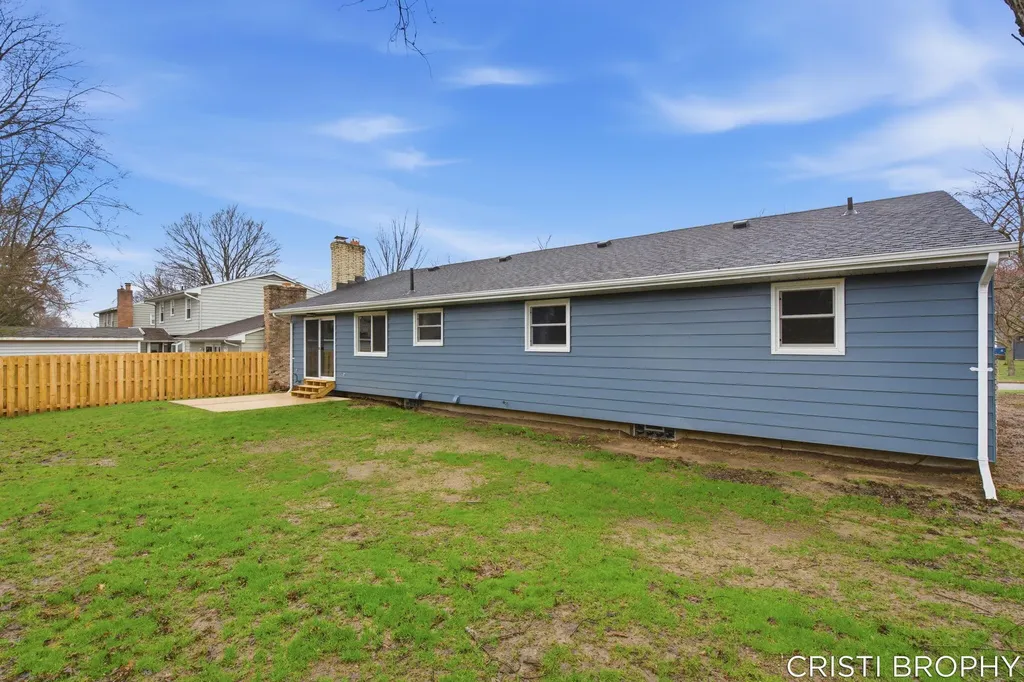 2538 Berwyck Road SE East Grand Rapids City MI 49506