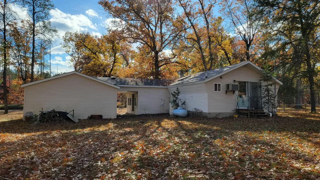 11988 S Shady Grove Drive Lake Township MI 49304