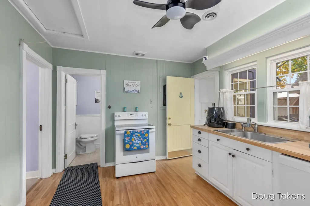 209 Rex Avenue Spring Lake Village MI 49456