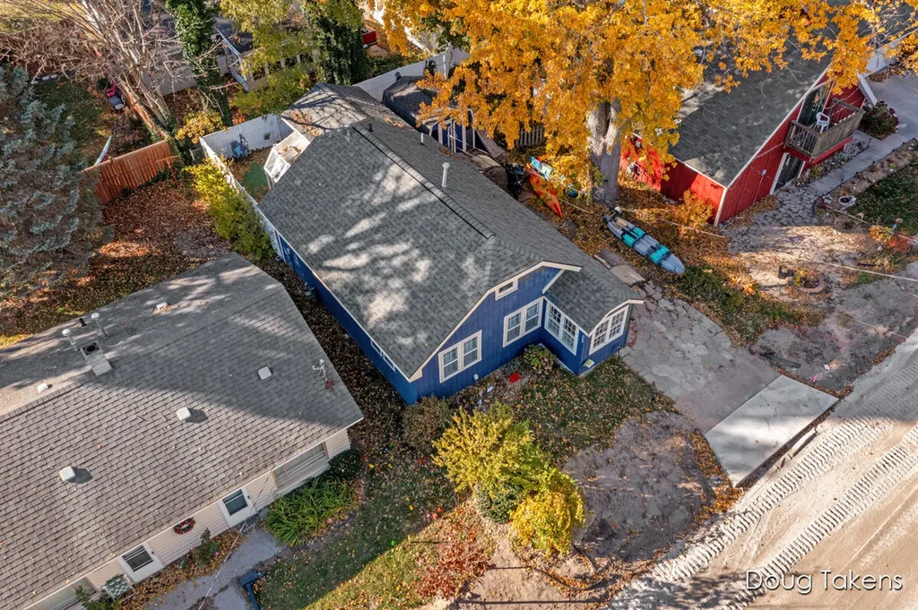 209 Rex Avenue Spring Lake Village MI 49456