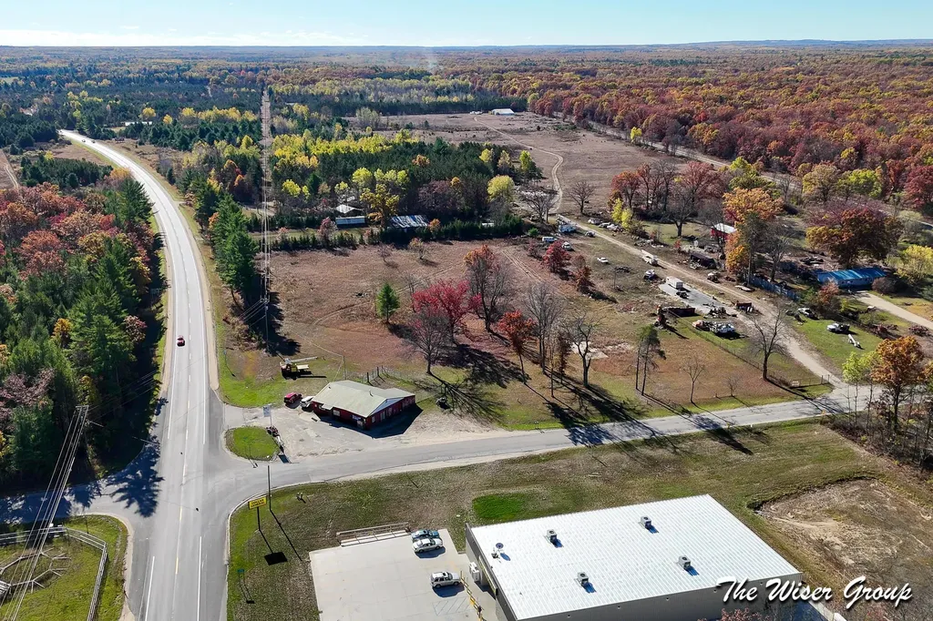 11991 N Woodbridge Avenue Lilley Township MI 49309
