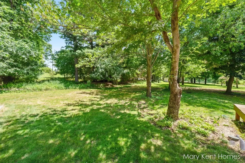6662 Buttrick Avenue SE Caledonia Township MI 49302