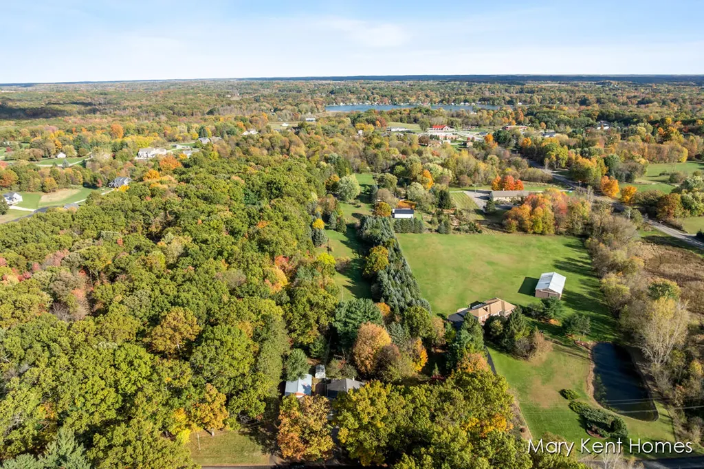 6662 Buttrick Avenue SE Caledonia Township MI 49302