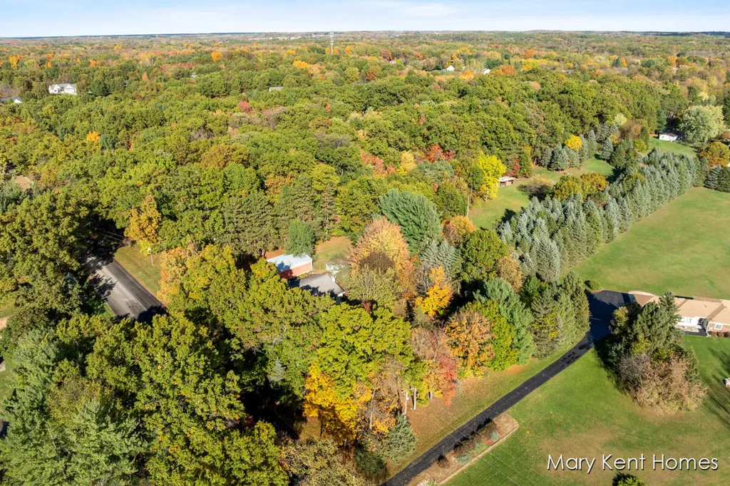 6662 Buttrick Avenue SE Caledonia Township MI 49302
