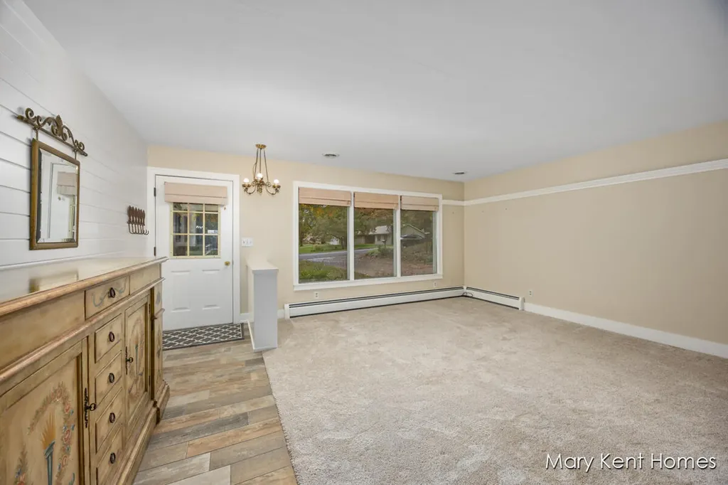 6662 Buttrick Avenue SE Caledonia Township MI 49302