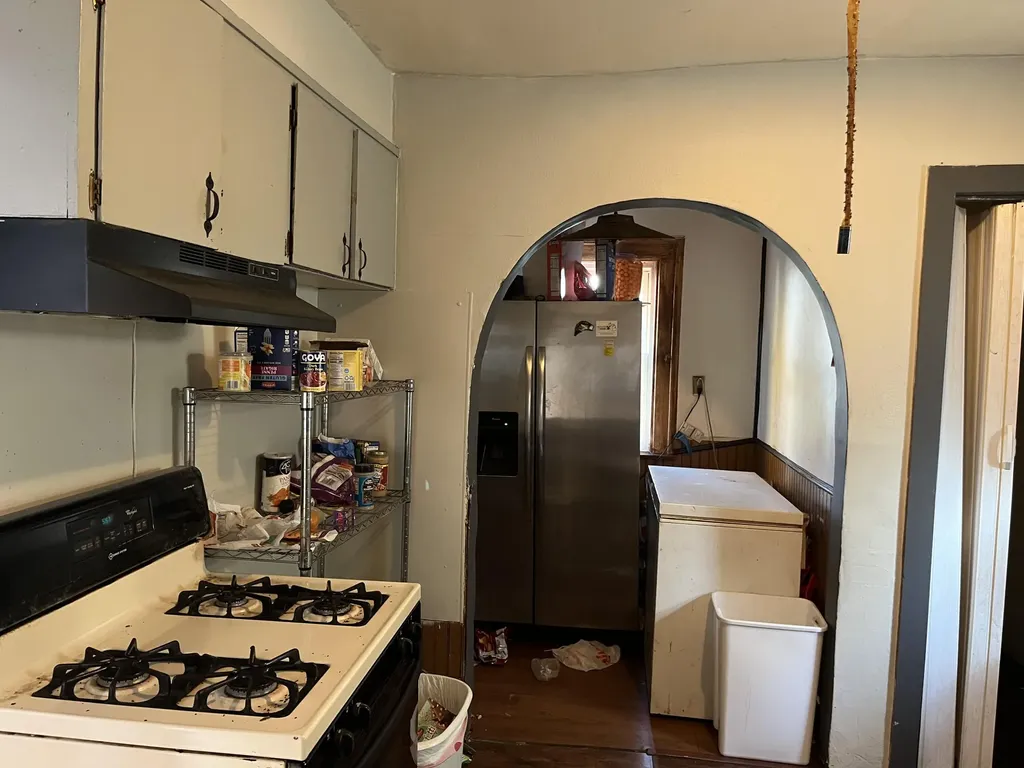 859 Lake Michigan Drive NW Grand Rapids City MI 49504