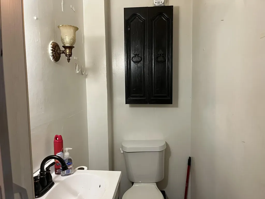 859 Lake Michigan Drive NW Grand Rapids City MI 49504