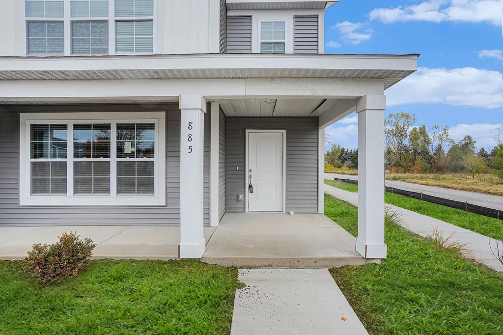 834 Winchester Street Holland City MI 49423