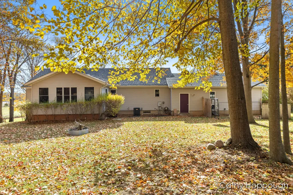 3494 Bradford Road Easton Township MI 48846