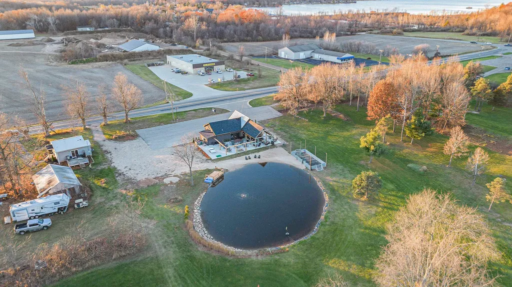 14620 Lincoln Lake Avenue NE Spencer Township MI 49326