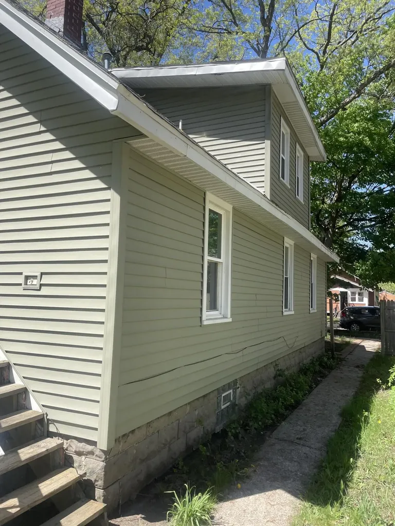 1776 Mcilwrath Street Muskegon City MI 49442