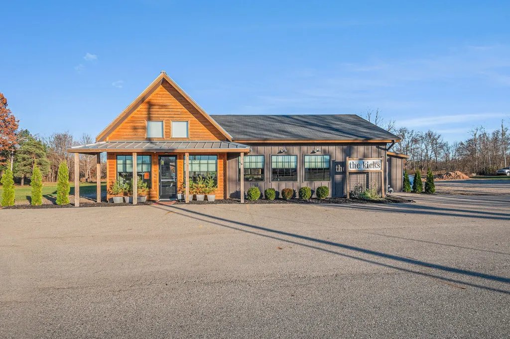 14620 Lincoln Lake Avenue NE Spencer Township MI 49326