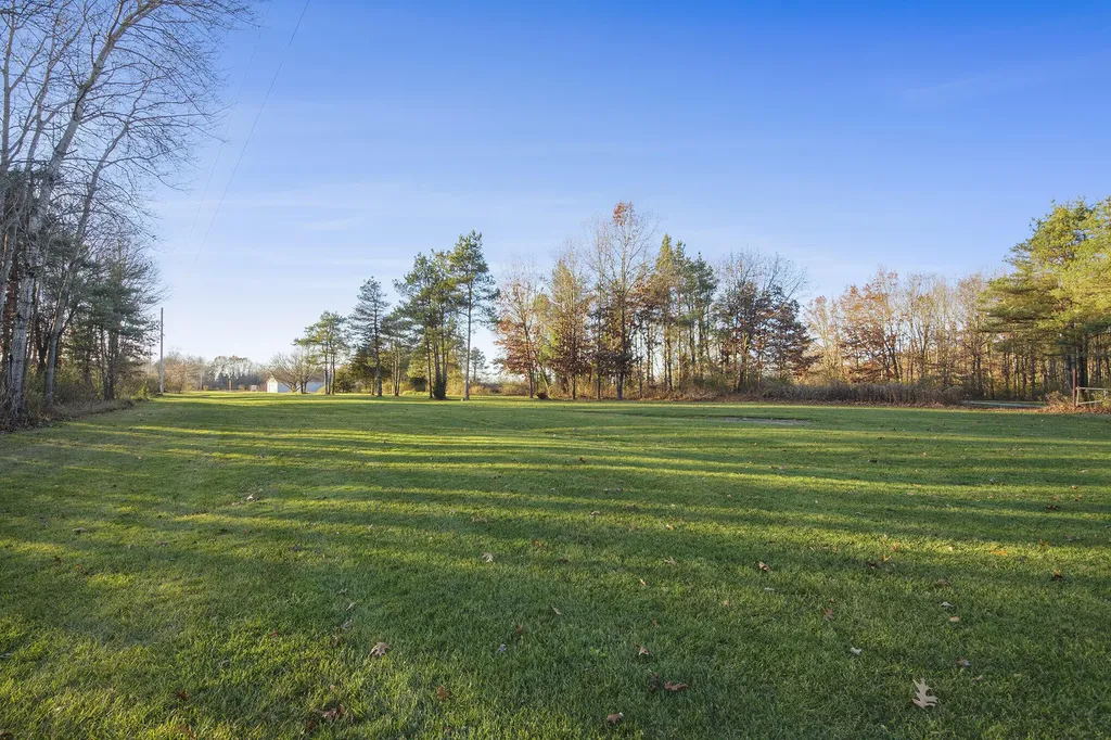 14620 Lincoln Lake Avenue NE Spencer Township MI 49326