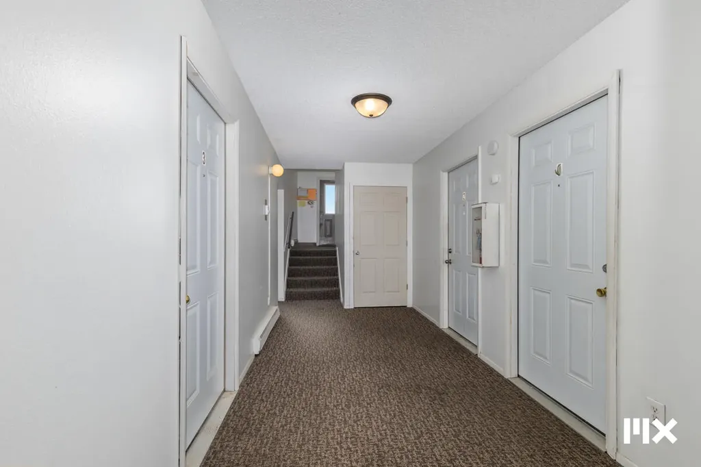 757 W Shepherd Street Charlotte City MI 48813
