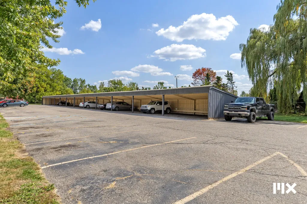 757 W Shepherd Street Charlotte City MI 48813