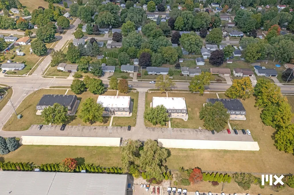 757 W Shepherd Street Charlotte City MI 48813