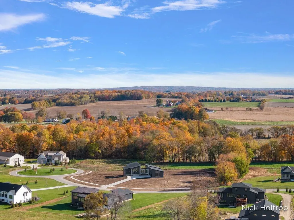 312 Ottogan Hills Court Jamestown Charter Township MI 49323