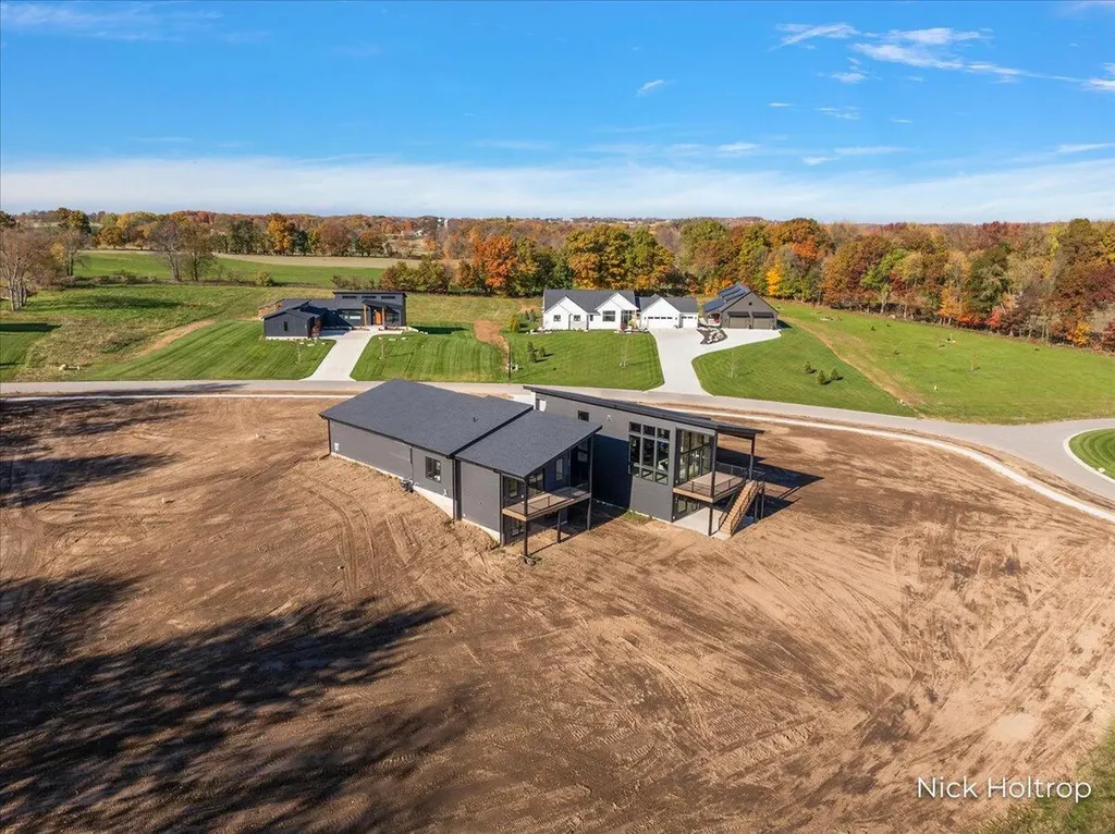 312 Ottogan Hills Court Jamestown Charter Township MI 49323