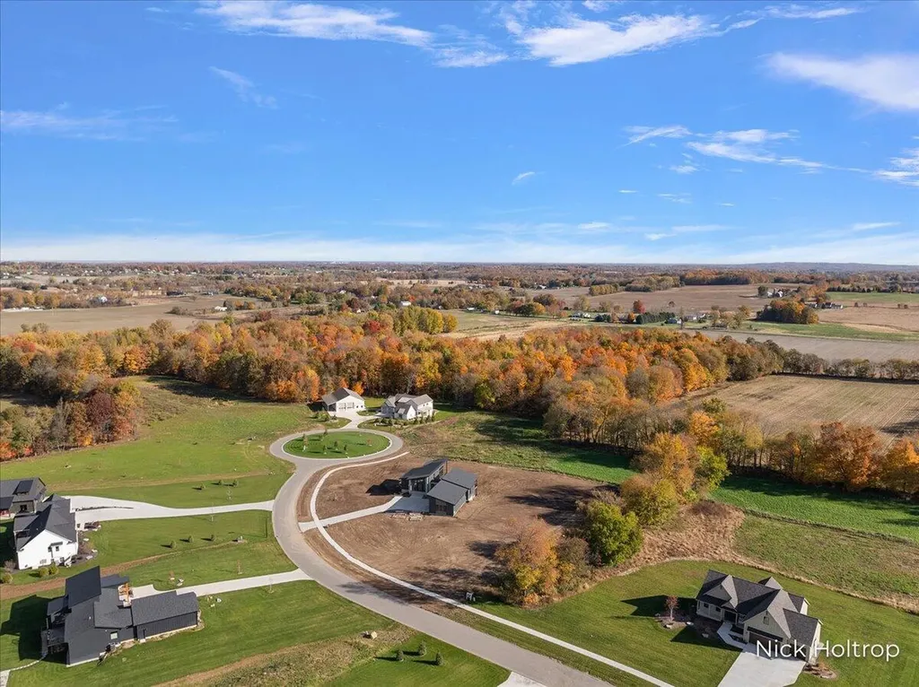 312 Ottogan Hills Court Jamestown Charter Township MI 49323