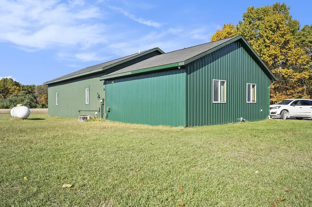 479 S Division Street Newaygo City MI 49337