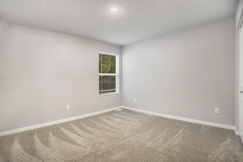 17539 Beechwood Lane Ferrysburg City MI 49456