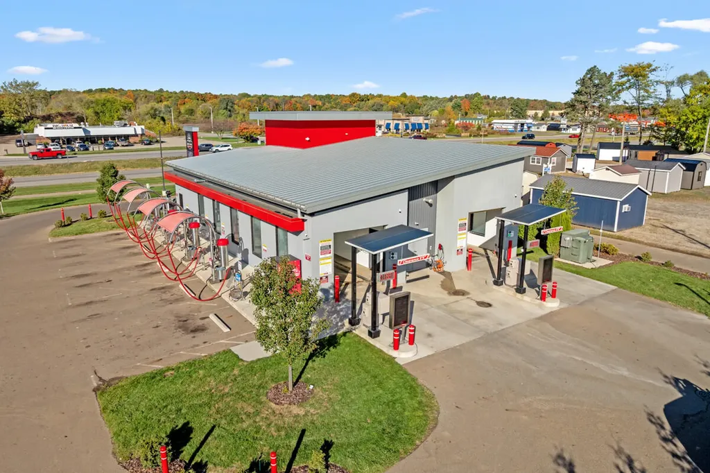 655 S Us Highway 131 Three Rivers City MI 49093