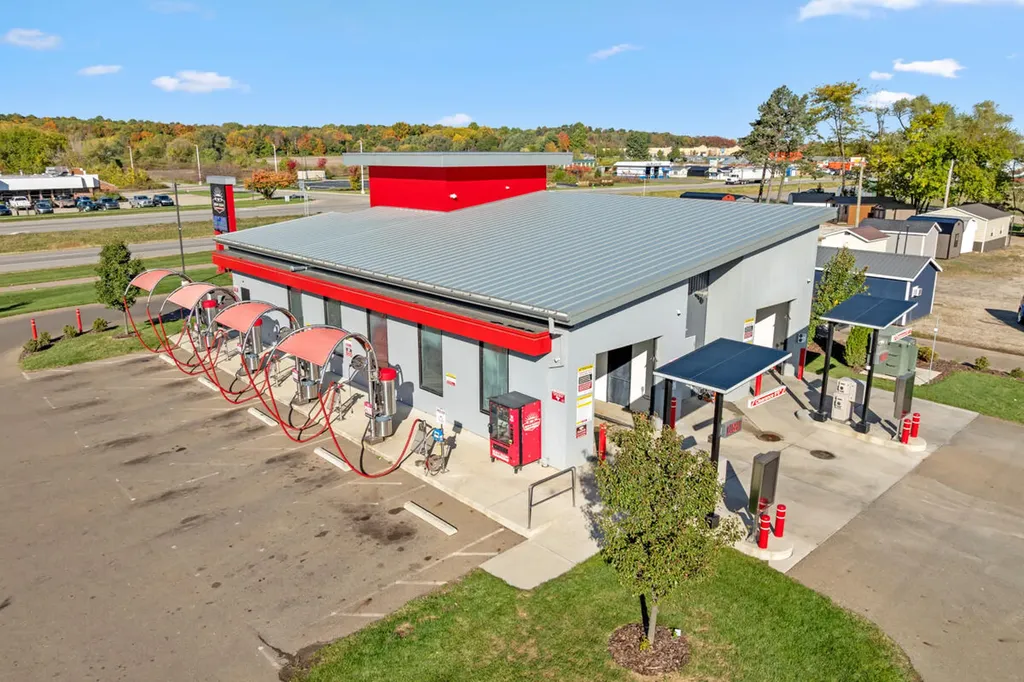 655 S Us Highway 131 Three Rivers City MI 49093