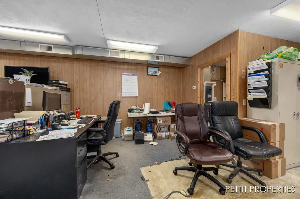 3805 S Ravenna Road Ravenna Village MI 49451