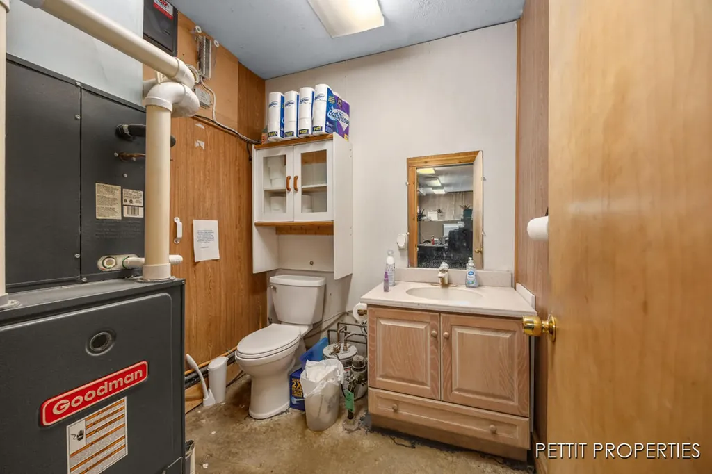 3805 S Ravenna Road Ravenna Village MI 49451