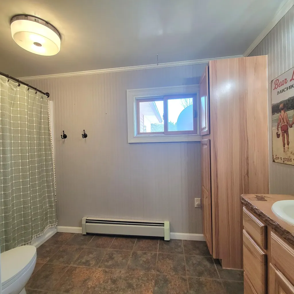 13625 Potter Road Maple Grove Township MI 49614